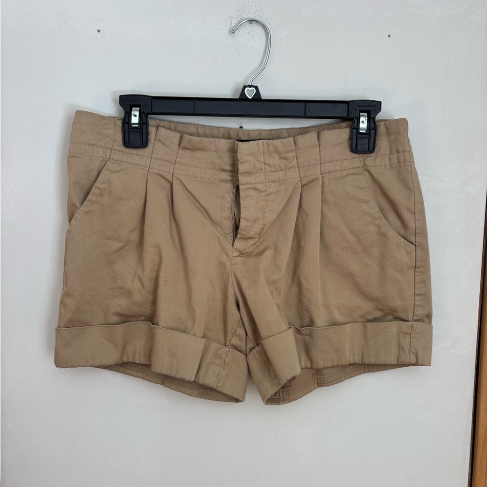 Y2K women’s khaki shorts